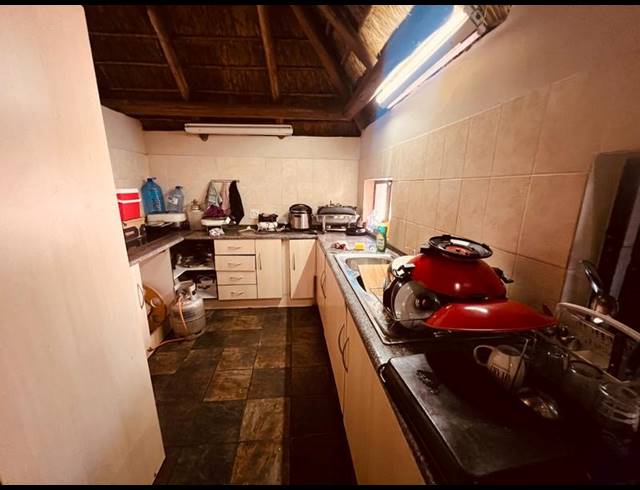 FARM FOR SALE IN DERDEPOORT